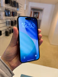iPhone 16 128GB små defekt, läs beskrivning.
